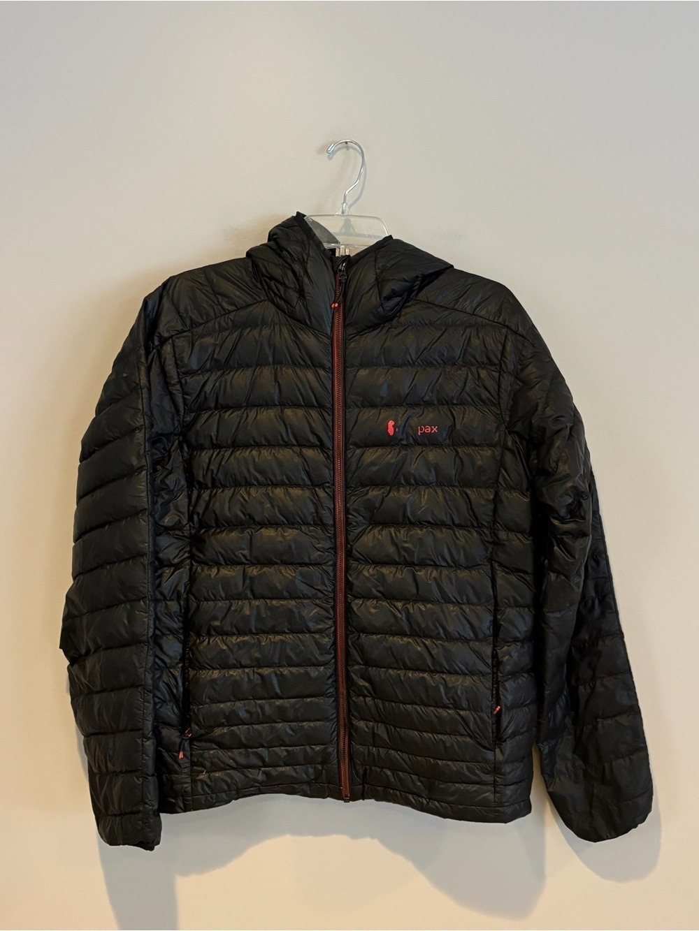 cotopaxi Black Hooded Lightweight Puffer Jacket with Contrast Zip Mens S